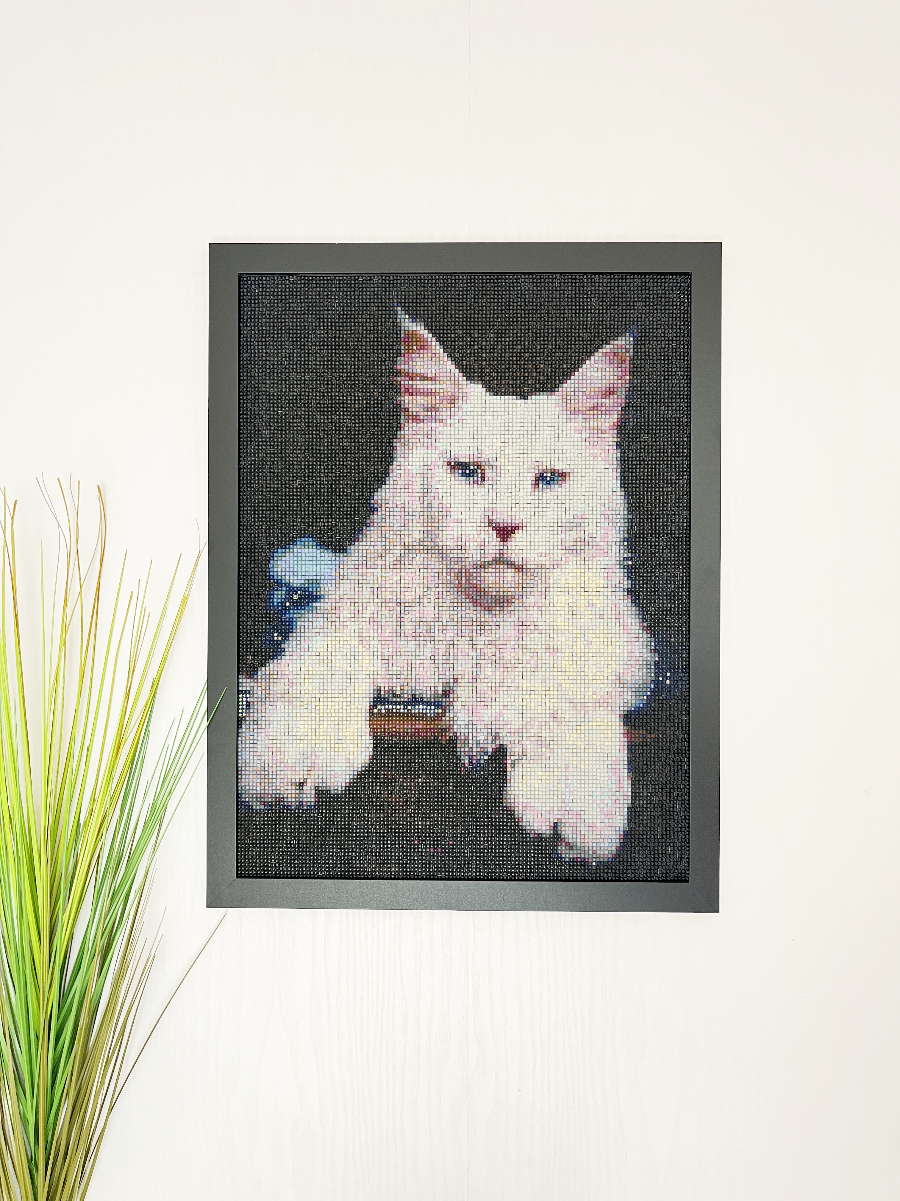 White Cat Diamond Painting Wall Art Framed – Handmade Sparkling Mosaic Cat Artwork – Cat Lover Gift – Unique Pet Wall Decor